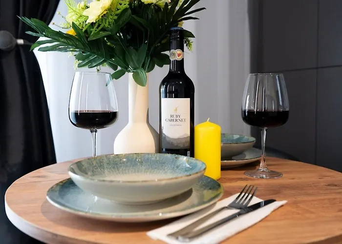 Soni Exclusive 305 Plaza With Private Parking & Self Check-in Apartman