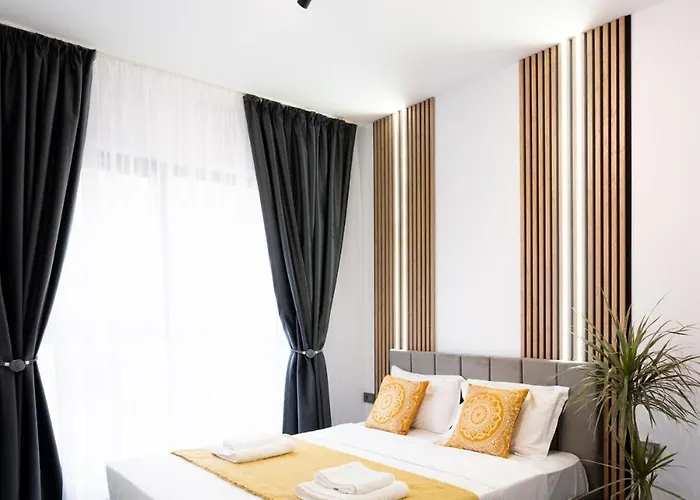 Apartment Soni Exclusive 305 Plaza With Private Parking & Self Check-in *