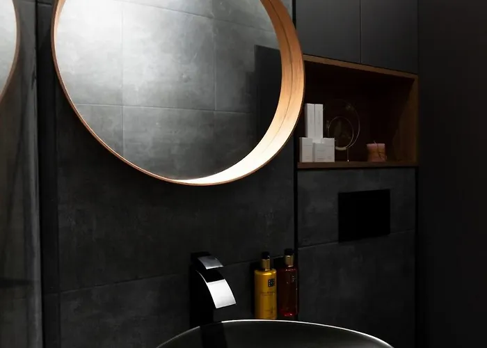 Soni Exclusive 305 Plaza With Private Parking & Self Check-in * Bukarest