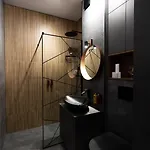 Soni Exclusive 305 Plaza With Private Parking & Self Check-in Apartamento
